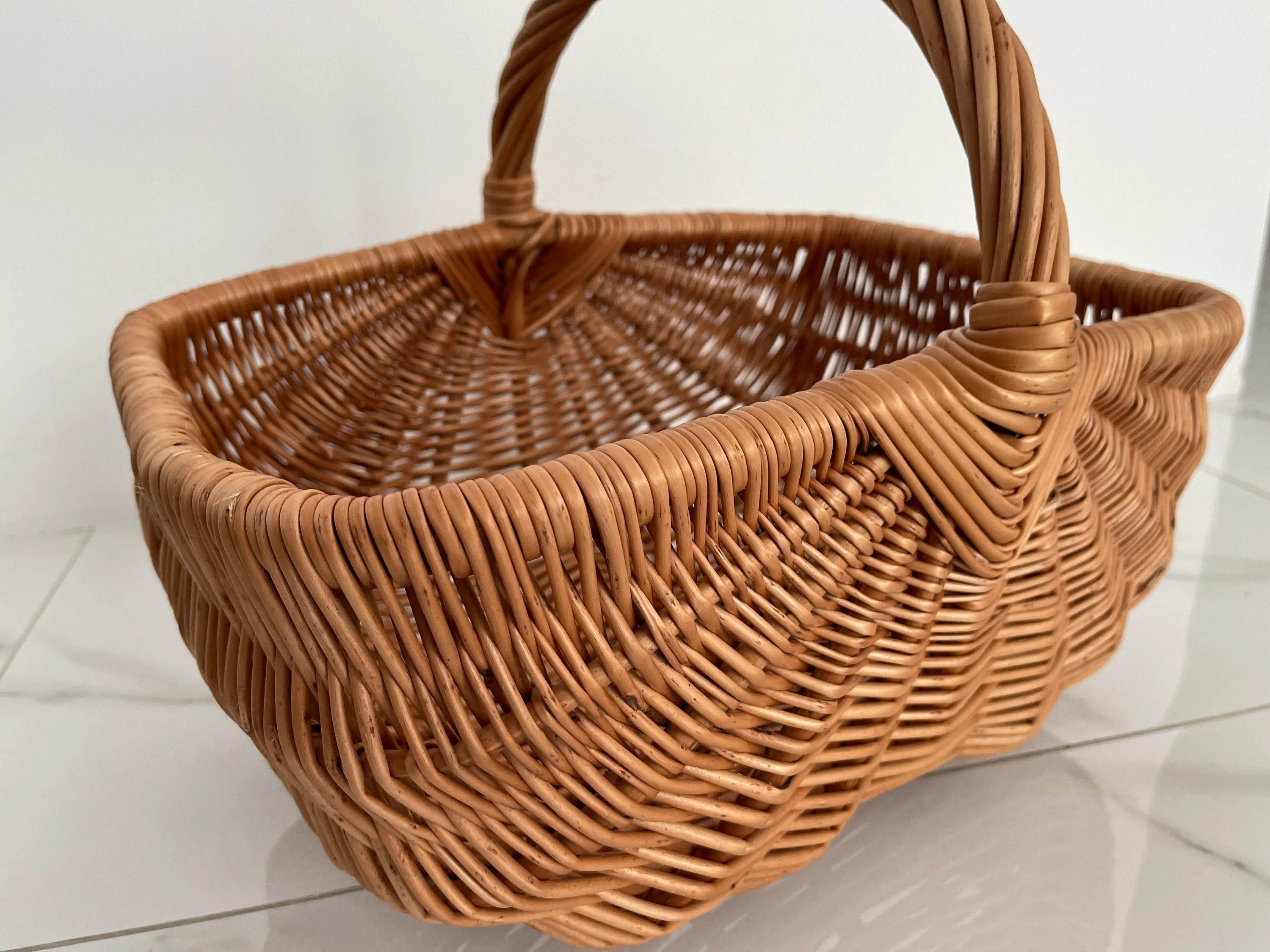 Willow Basket - PlanetVine