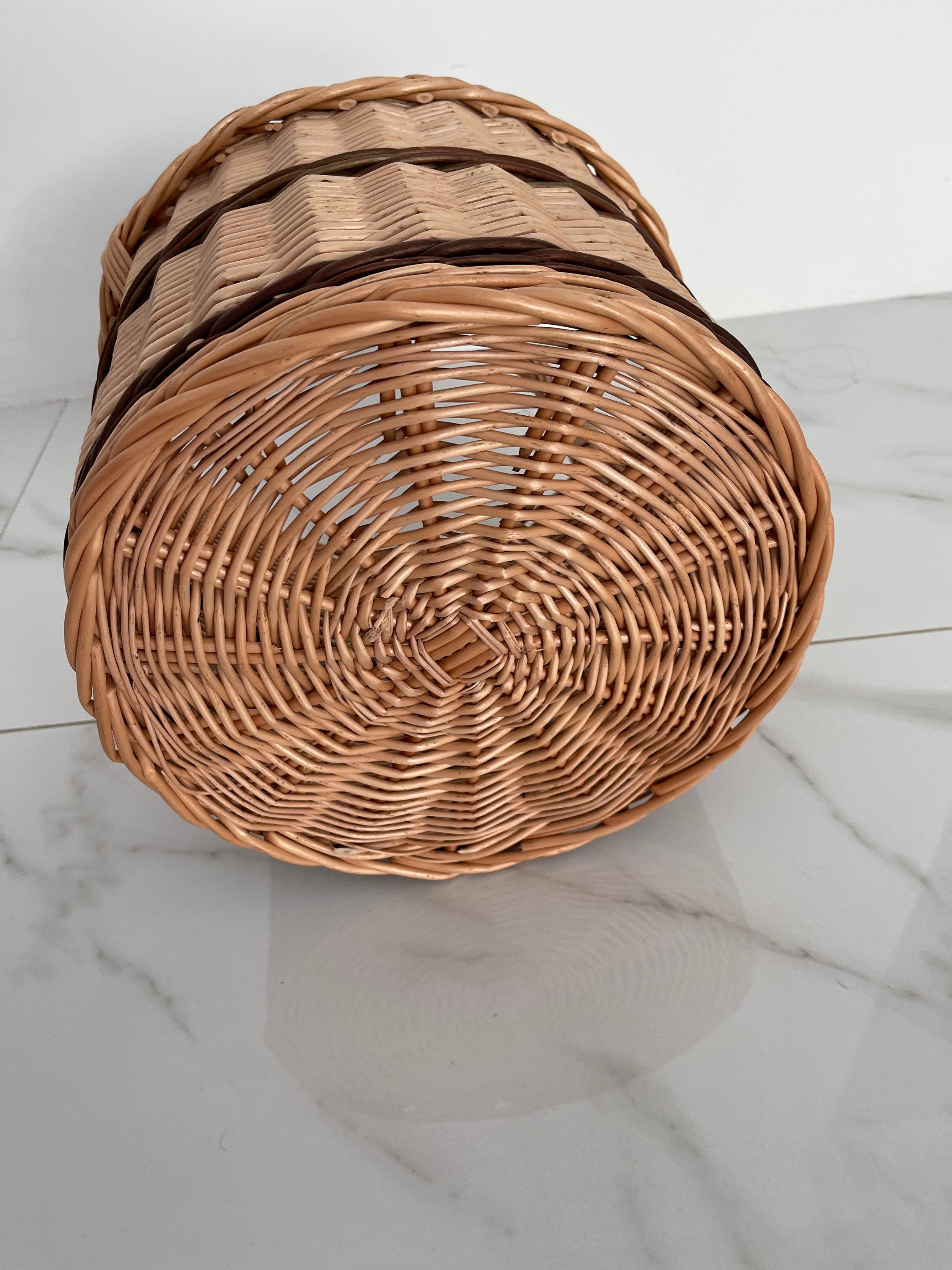 Wicker Shopping Basket, Round Woven Basket with Handle, Willow Market Basket/Picnic, Handwoven Grocery Basket
