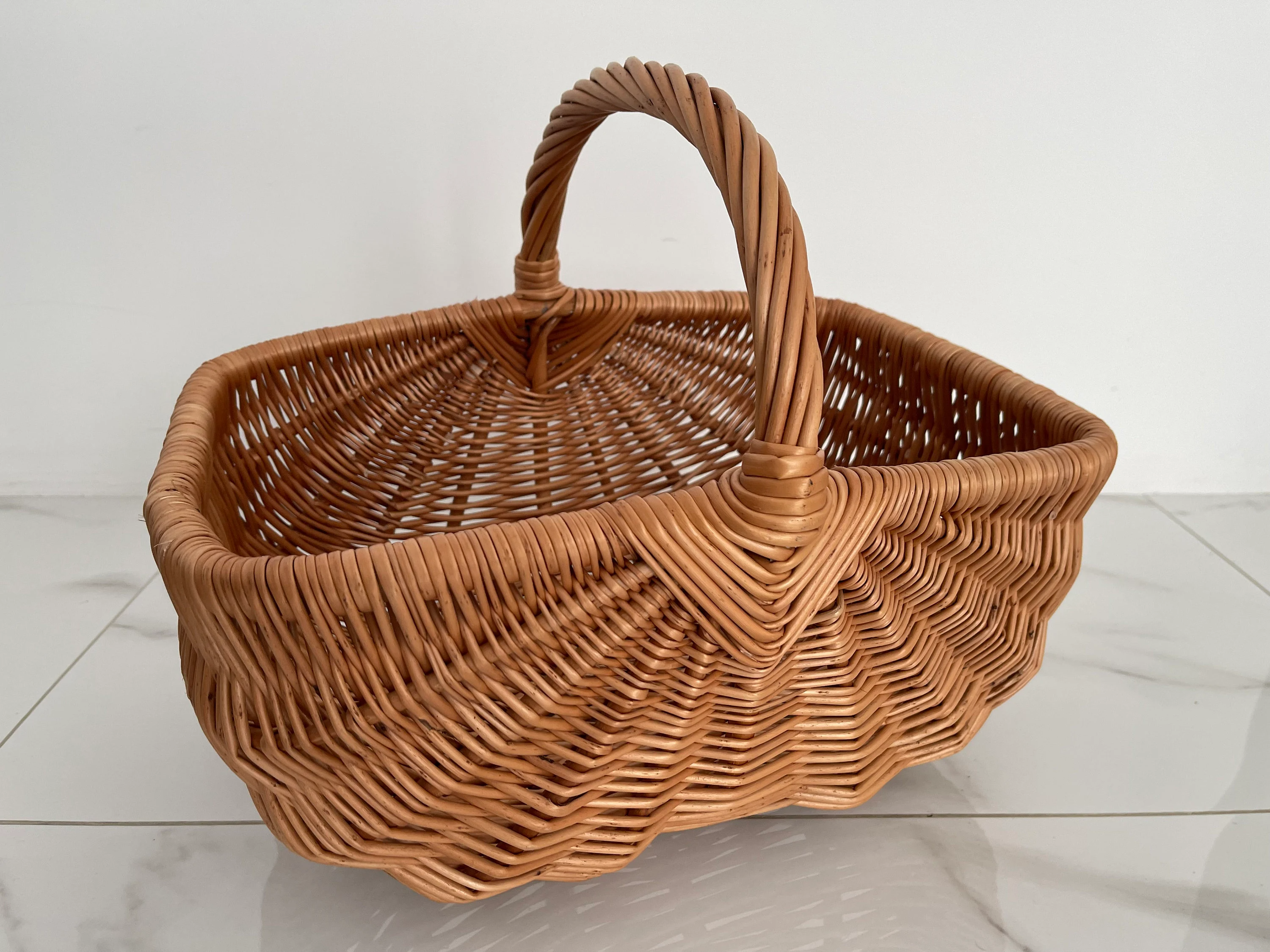 Willow Basket - PlanetVine